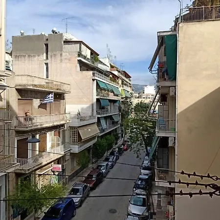Big 3bed 3bath 10 Min Walk Acropolis Athens