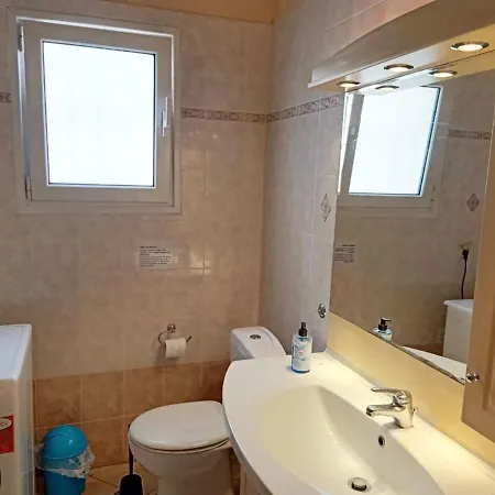 Big 3bed 3bath 10 Min Walk Acropolis * Athens