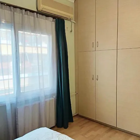Big 3bed 3bath 10 Min Walk Acropolis